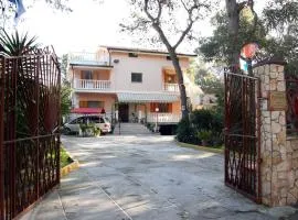 Villa Robinia