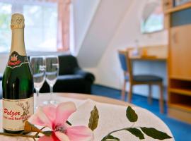 Hotel & Restaurant Pelzer, hotel v destinaci Cavertitz