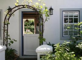 The Cottage on 55: Franschhoek, Franschhoek Şarap Tramvayı yakınında bir otel