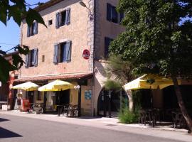 Hotel Les Voyageurs - Vogüé, hôtel à Vogüé