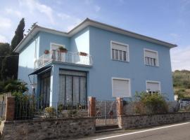 Belcanto B&B, bed and breakfast en Montecerboli