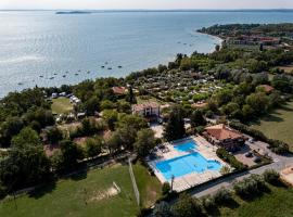 Camping Zocco, resort en Manerba del Garda