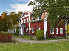 Red Haven Cottage, hotel v destinácii Edsbruk