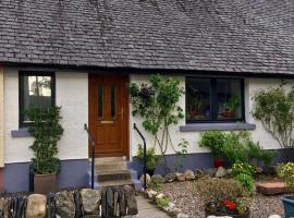 Holly Cottage, loma-asunto kohteessa Glencoe