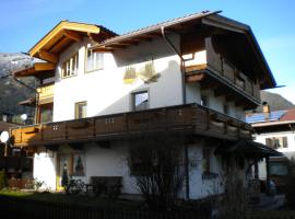 Haus Schiestl, apartment in Zell am Ziller