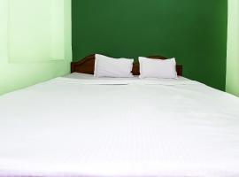 SPOT ON 38419 Hotel Shree Karni Palace, hotel em Bikaner