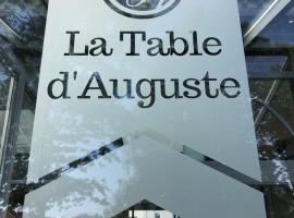 La table d’Auguste, hotel in Dour
