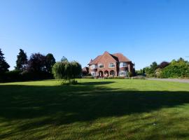 Westergate House, holiday rental in York