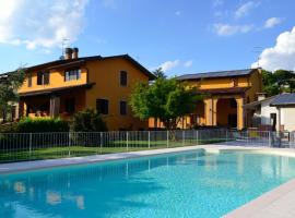 Agriturismo Bortolino, hotel v destinaci Volta Mantovana