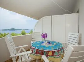 Apartment Ante-50m from beach