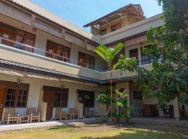 Viesnīca OYO 1449 Cahaya Guest House pilsētā Pangandarana