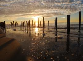 Nieuw Strand, Hotel in Petten