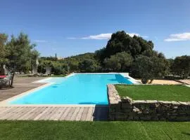 Le Domaine du Cade-Gîtes d'exception 4étoiles "La Villa du Cade"