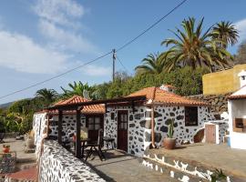 Casa Rural LAS TIAS III, country house in Tijarafe