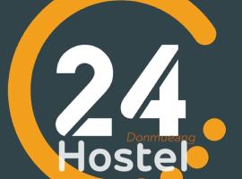 24 Hostel Donmuang, bed & breakfast a Thung Si Kan