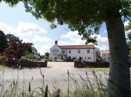 The Plough Inn, hotel a Marsham