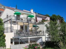 Apartments Villa Alex, hotel em Podaca