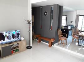 New Loft Modern Home, cabaña o casa de campo en Hang Dong