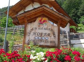 Hofer Hof, hotel in Castelrotto