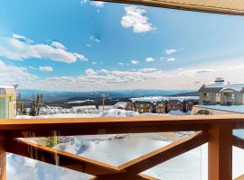 Trappers Crossing 28, hotel a Big White