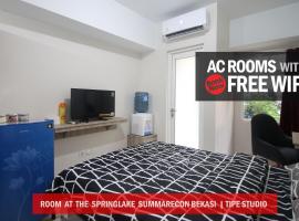 Apartemen The Springlake Summarecon Bekasi by Aparian, готель у місті Бекасі