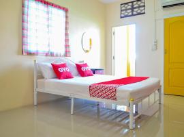 OYO 372 Wang Pin Place, hotel in Nakhon Pathom