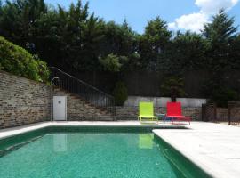 BArcoiris B&B - Adults Men only - SOLO PARA HOMBRES, povoljni hotel u gradu Torrelodones