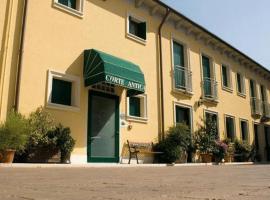 Albergo Corte Antica, hotell i Villafranca di Verona