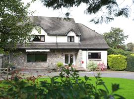 Ewenny Farm Guest House, hótel í Bridgend