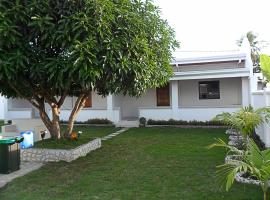 Jasmin's Room Rental, guest house in Moalboal