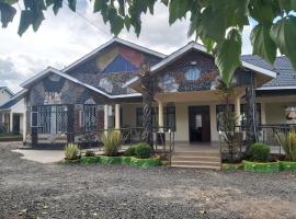 Sahara Gardens Bomet, hotel com estacionamento em Bomet