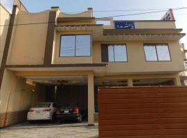 Usmania Guest House, hotel v destinaci Abbottabad