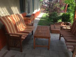 Adela´s Czech Village House, hotel v destinaci Všejany