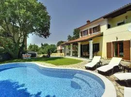 Villa Nina
