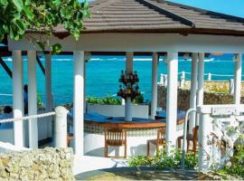 Amare resort, hotel v destinaci Tiwi