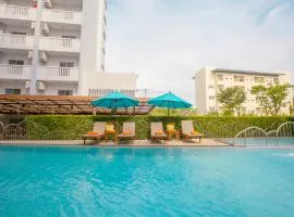 Recenta Phuket Suanluang