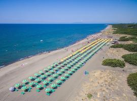 Happy Camp Mobile Homes in Gitavillage California, campsite in Torre di Montalto