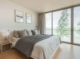 Sandbox Beachfront Villa 3