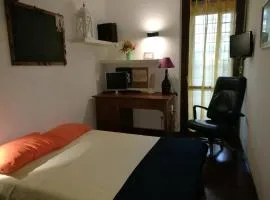 ROMA METRO JONIO Double ROOM with BATHROOM