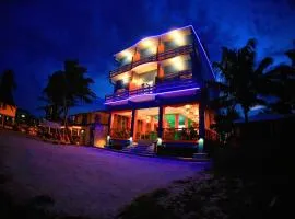 Hotel Royal Blue & Golf Cart Rental