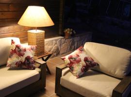 Las Lavandas, hotel in Robledo de Chavela