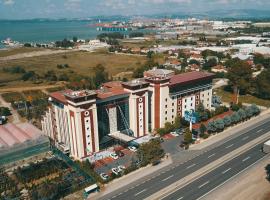 Elegance Resort Hotel & SPA Wellness-Aqua, hotel sa Yalova