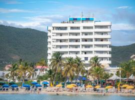 Viesnīca Atrium Beach Resort and Spa St Maarten a Ramada by Wyndham pilsētā Simpsonbei