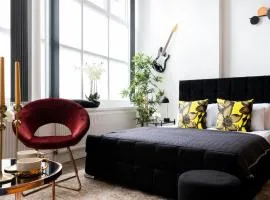 PHENOMENAL 5bedroom DESIGN HOUSE FOR NOMADS XXL GROUPS