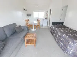 Castle Court Motel