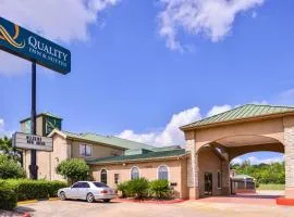 Quality Inn & Suites Beaumont