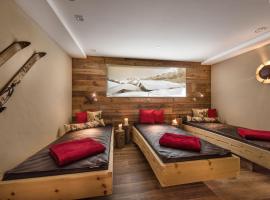 Bayern Resort Hotel - Adults only - mit Zugspitzblick - Eibsee-N&auml;he - Wellnessbereich - Naturpool im Sommer, hotel con spa en Grainau