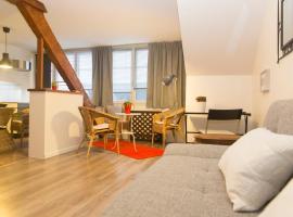 Appart Titanic Cherbourg Centre Port, familiehotel i Cherbourg-en-Cotentin