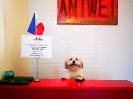 Antwet Backpacker's Inn & Rooftop Bar, hotel v destinaci Dumaguete