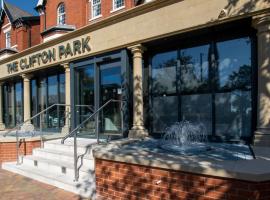 Clifton Park Hotel - Adults Only, golfhotel i Lytham St Annes